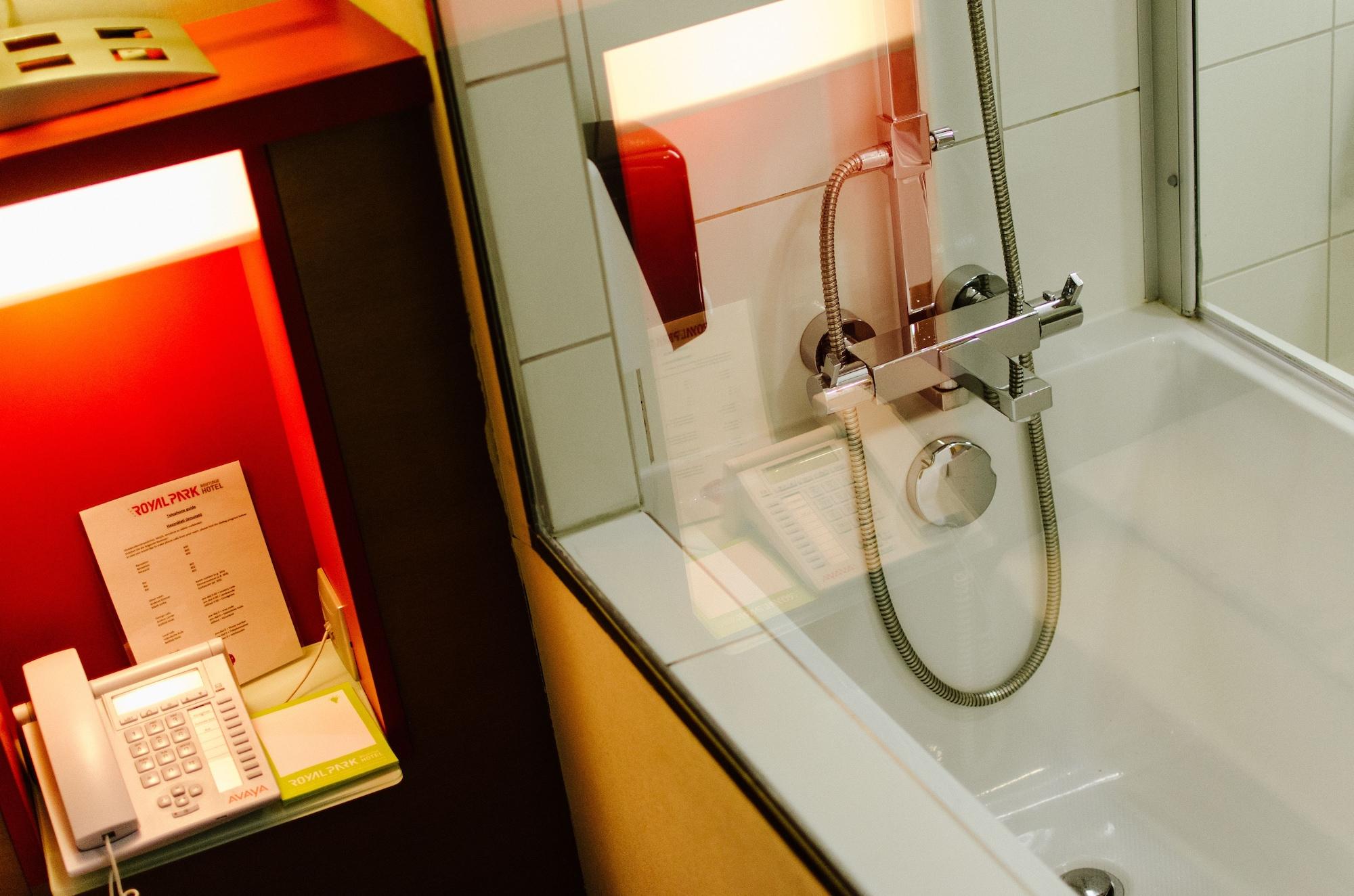 Royal Park Boutique Hotel 4*